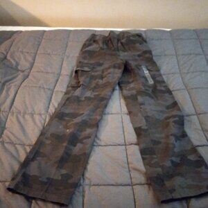 children's place NWT cargo pants size 14 boys